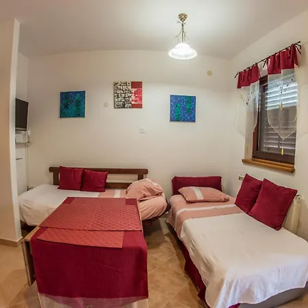 Apartment Traumurlaub In Der Mavero A2 In Strandnaehe Banjole